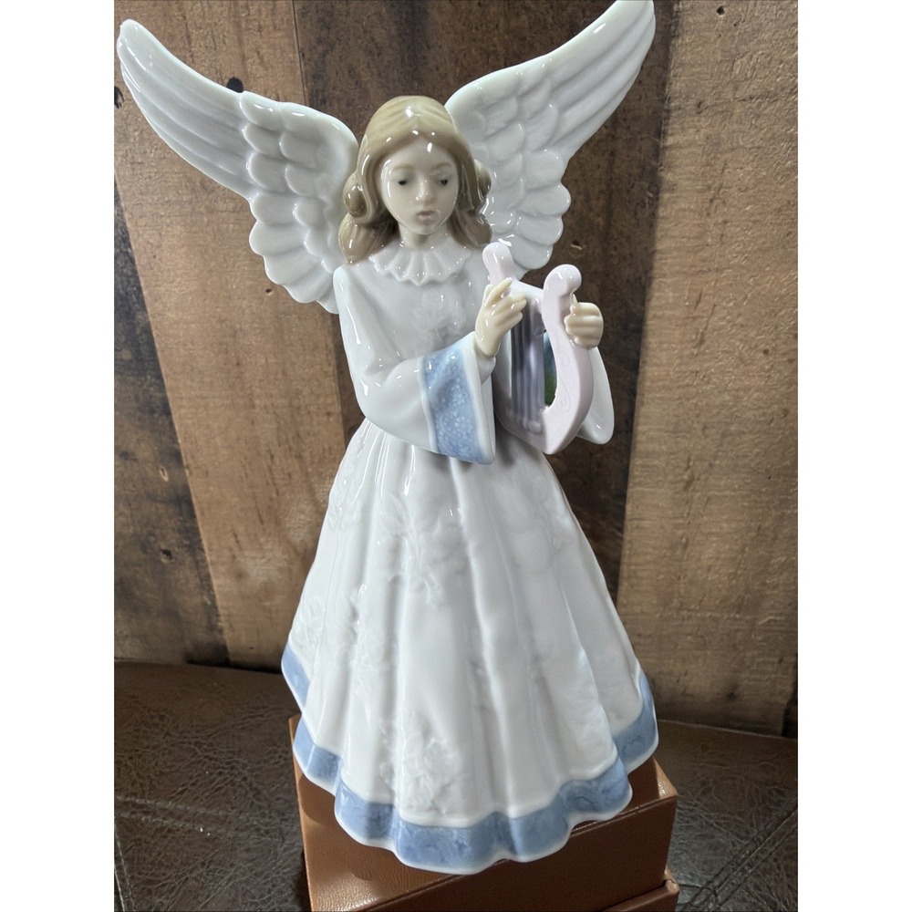 Lladró "Heavenly Harpist" Porcelain Blue Angel Figurine Tree Topper 5830 Vintage